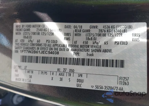 2018 Ford F-250 Lariat z USA, uszkodzony, nr VIN 1FT7W2B61JEC54038